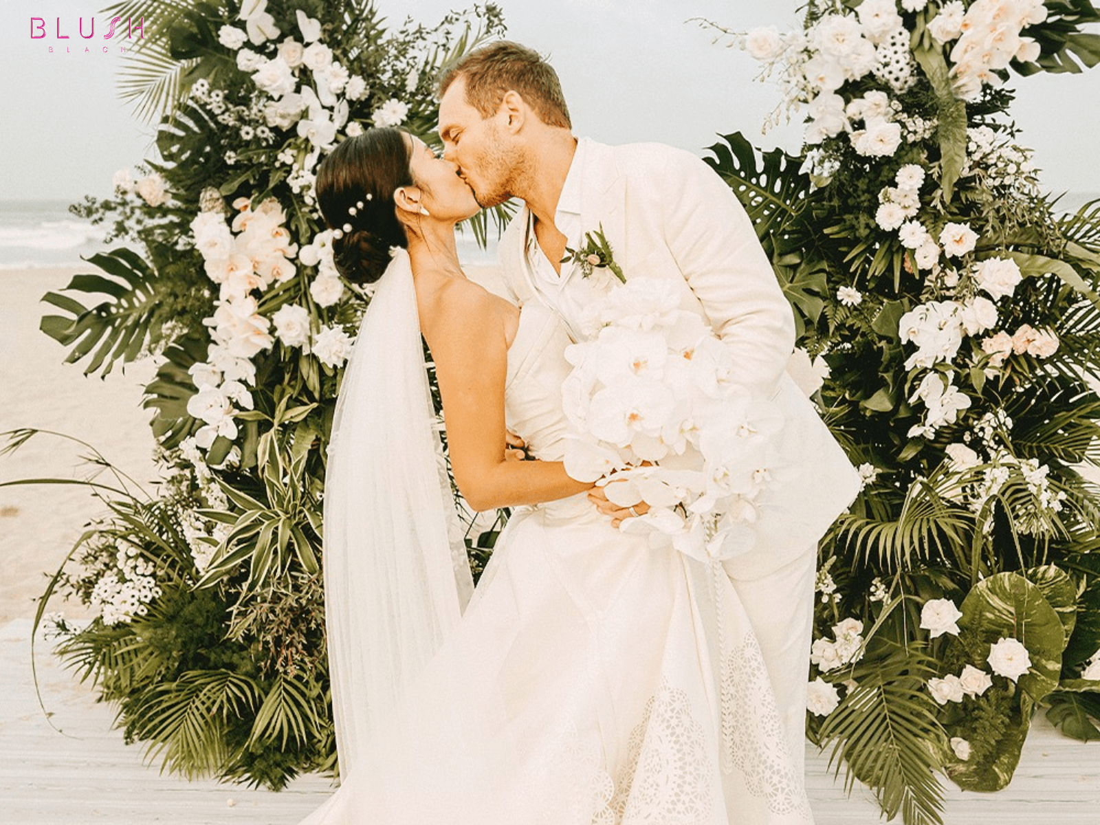 Wedding trends in 2026: Intimate beachfront elegance at Blush Beach Club